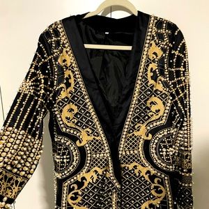 Light weight black gold beaded blazer